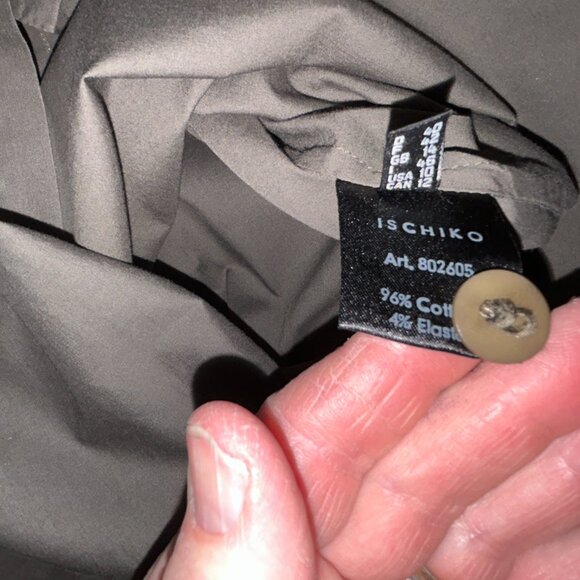 Ischiko Taupe Cotton Button top, US 10, Minimalist Lagenlook - Picture 8 of 10